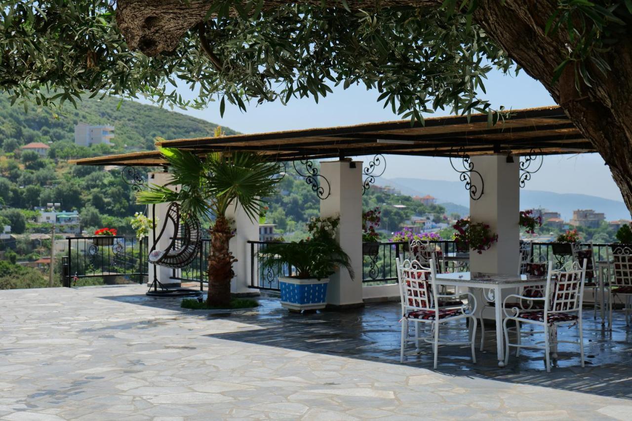 Hotel Panorama Piqeras エクステリア 写真