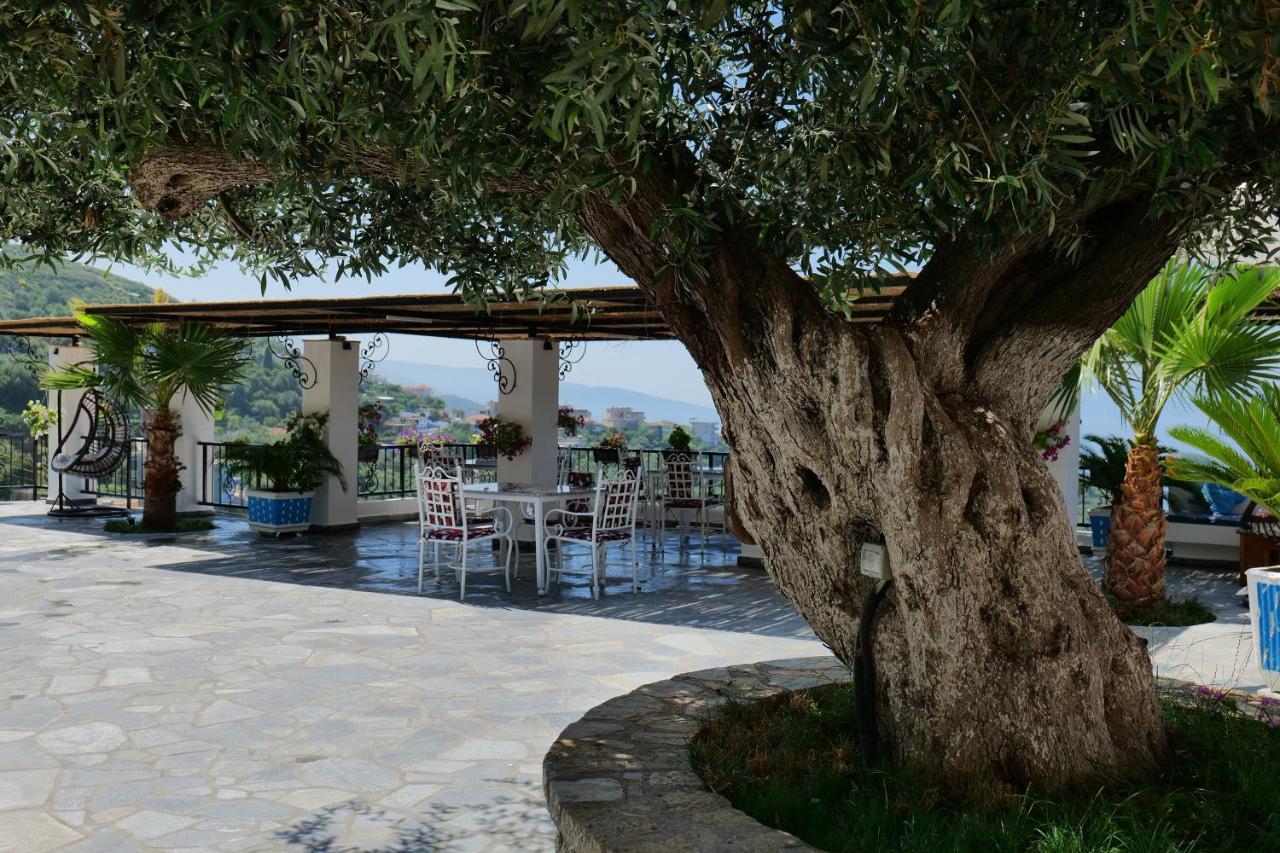 Hotel Panorama Piqeras エクステリア 写真