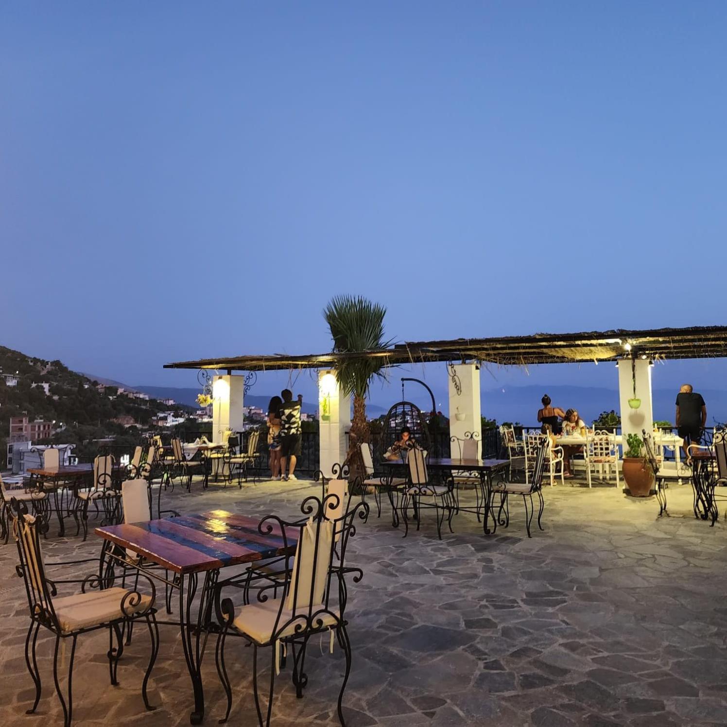 Hotel Panorama Piqeras エクステリア 写真